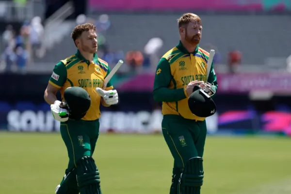 दक्षिण अफ्रिकाको विजयी सुरुवात, श्रीलंका ६ विकेटले पराजित