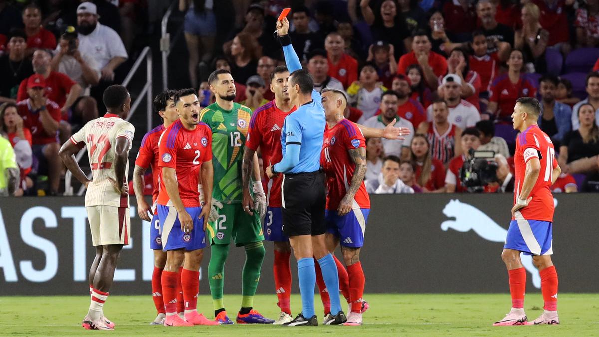 क्यानडा कोपा अमेरिका फुटबलको क्वार्टरफाइनलमा, चिली र पेरु बाहिरिए