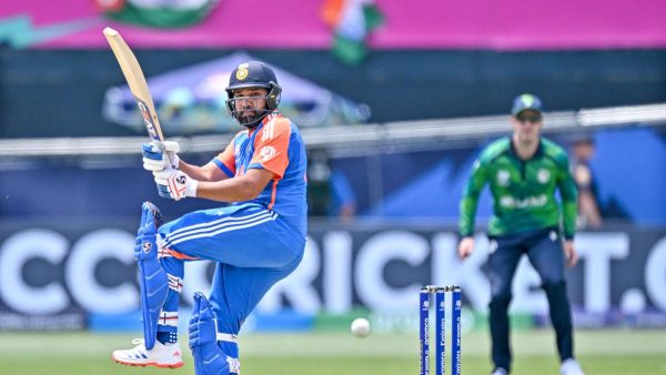 भारतको विजयी सुरुवात, आयरल्याण्ड ८ विकेटले पराजित