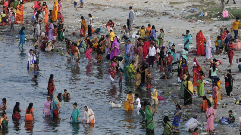 भारतमा ३७ बालबालिकासहित ४६ जनाको डुबेर मृत्यु