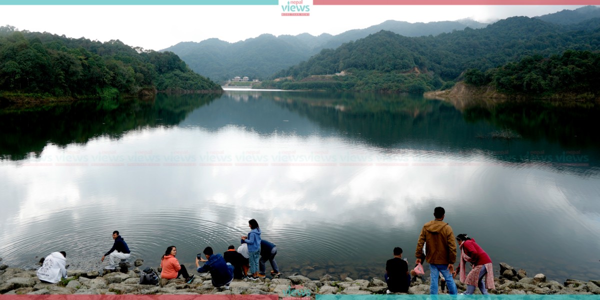 आन्तरिक पर्यटकको रोजाइ बनेको धापड्याम (तस्वीरहरू)