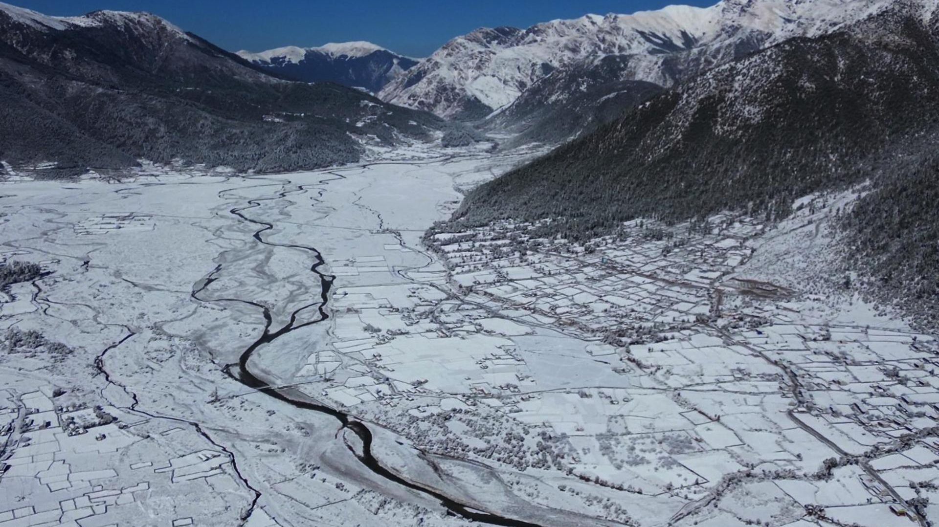 हिमपातले विद्यार्थी बिरामी हुँदा पठनपाठन प्रभावित